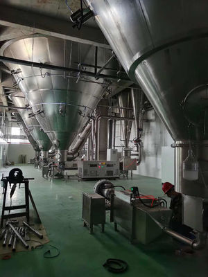 เครื่องเป่าสเปรย์น้ำผลไม้ 2000KG / H, 220V สารสกัดแรงเหวี่ยง Pharma Spray Drying Machine